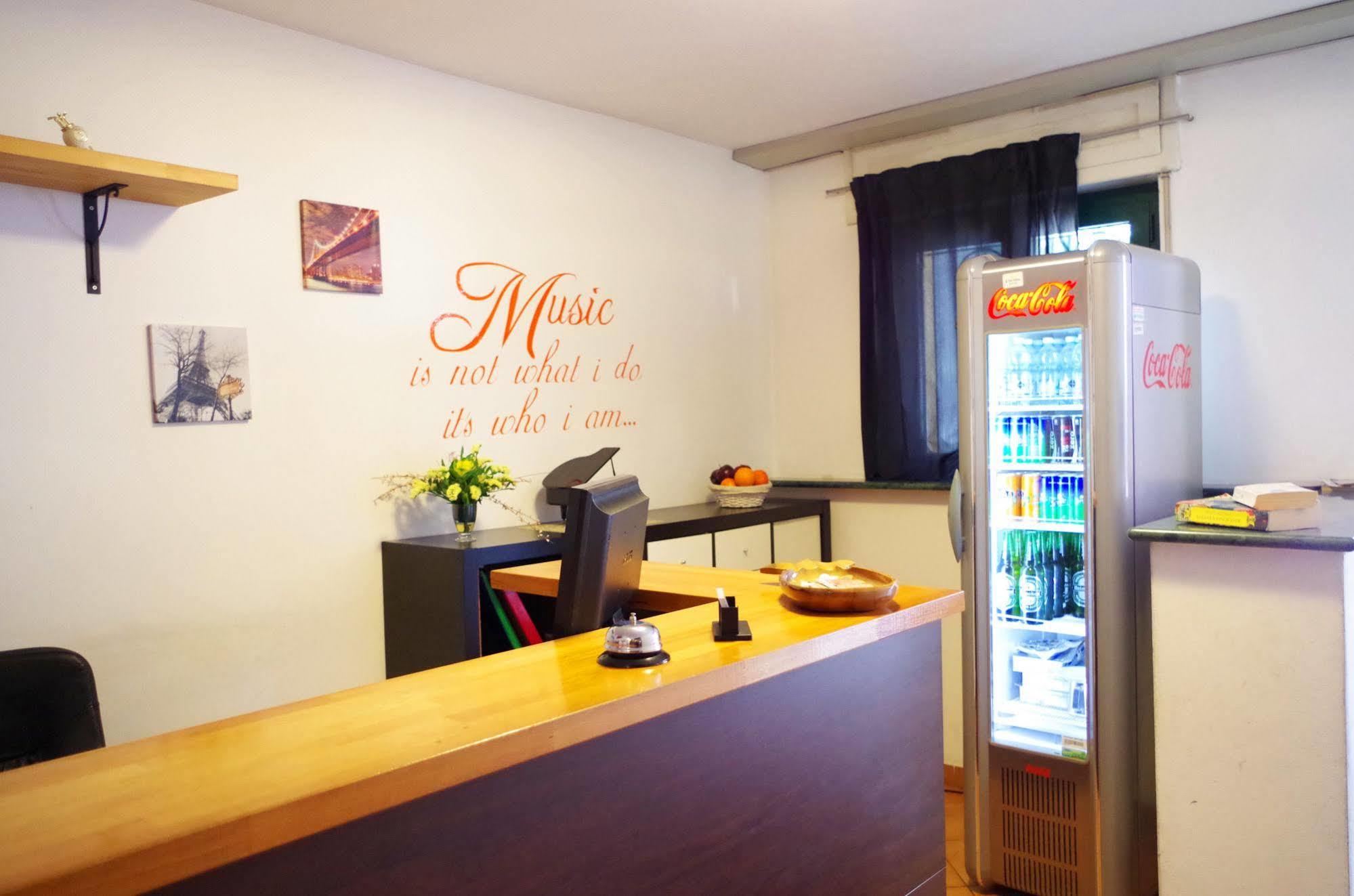 B&B Music Mailand Exterior foto